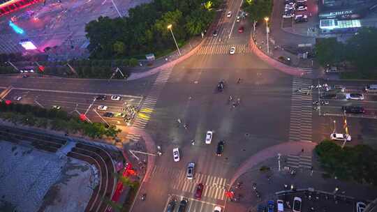 十字路口城市车流延时车辆交通夜晚夜景