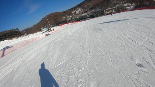 第一视角滑雪