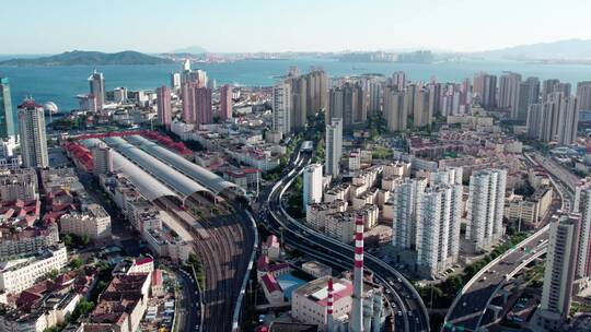 4k 航拍青岛城市道路街景