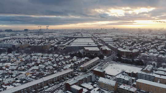 冰雪覆盖的哥本哈根城市景观
