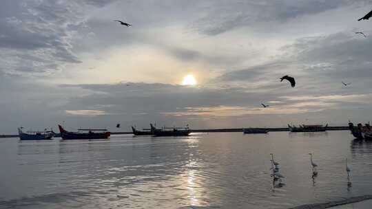 海上黎明景观日落