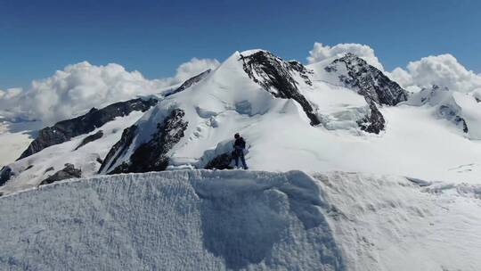 登雪山 攀登高峰