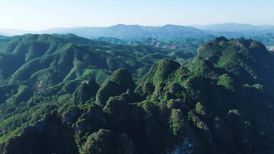 鹿峰山航拍7视频素材模板下载