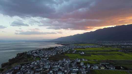 大理苍山洱海霞光土地