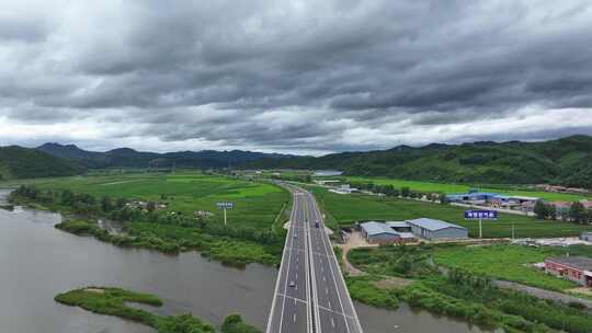 航拍高速公路辽宁抚顺新宾