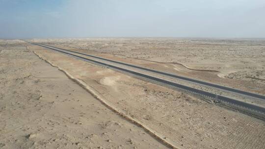 新疆巴州G315和西和高速公路交通