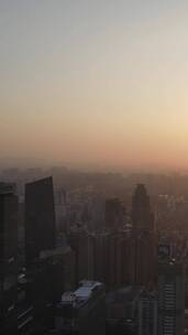 朝阳中的广州航拍