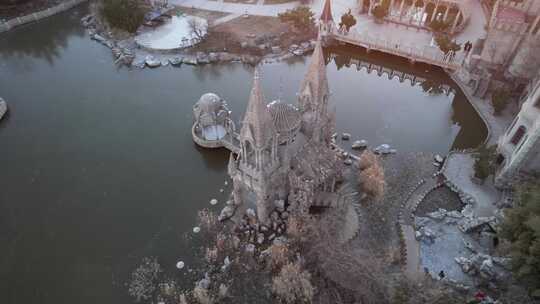 天津著名景点中华石园日落城市建筑园林风光