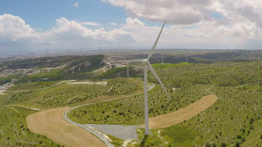 企业风电场发电，企业环保意识