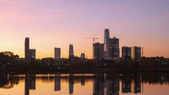 夕阳下的东莞城市天际线城市风光延时