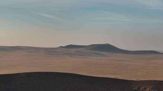 内蒙古马蹄山火山口航拍