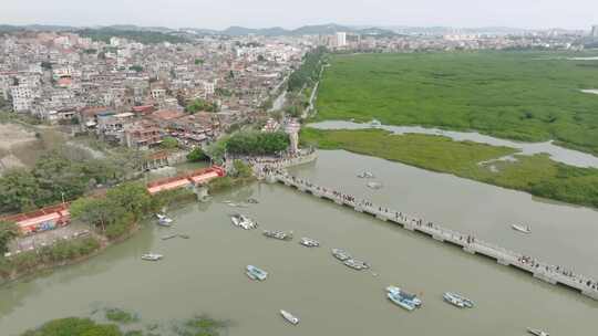 福建泉州洛阳桥蔡襄像万安桥泉州洛江区航拍