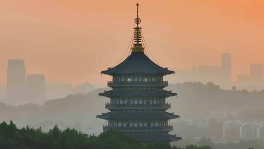 航拍清晨日出杭州西湖风景区雷峰塔建筑同框