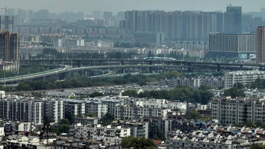 长焦下的立交桥道路车流视频素材模板下载