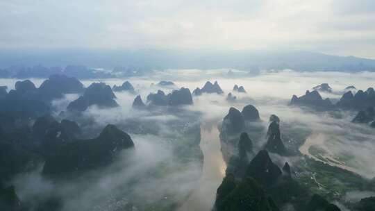 桂林山水风光经典山水画