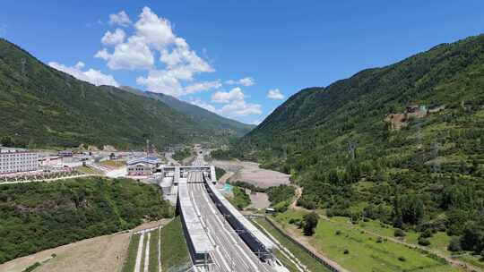 川青铁路九寨黄龙站航拍宣传片4K