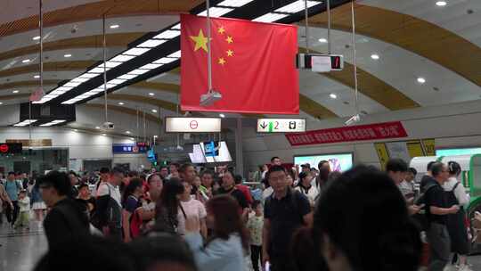 中秋国庆游客激增，重庆武警水上巡逻任务。视频素材模板下载