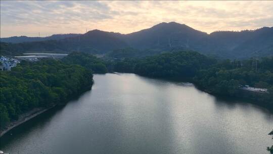 深圳市龙岗区平湖生态园和甘坑水库航拍大景