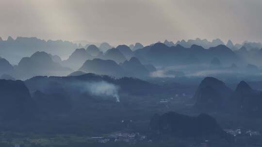 航拍广西桂林十万大山风光喀斯特地貌