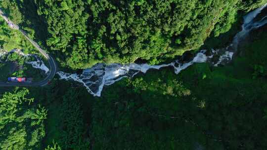 南恩瀑布 云南 瀑布 高山流水 流水