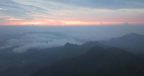 航拍广东茂名信宜石镬坳云海日出壮丽山河