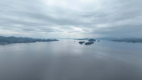 4K航拍浙江千岛湖风景区风光