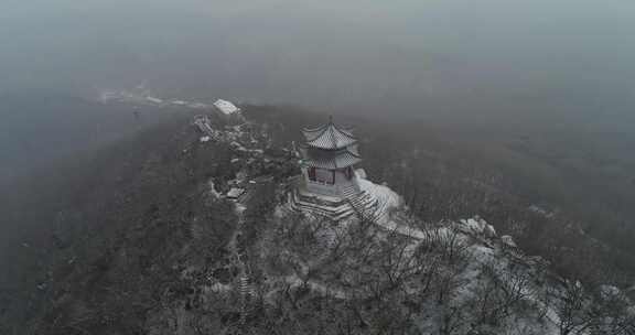 沈阳棋盘山冰雪雪景