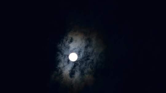 超清晰夜空月亮升起延时乌云遮月02