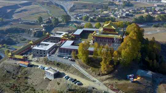 甘孜州八美道孚县山卡寺