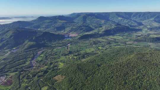 巴西圣卡塔琳娜普拉亚大峡谷风景。峡谷景观