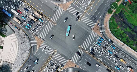 【正版素材】城市街道十字路口100