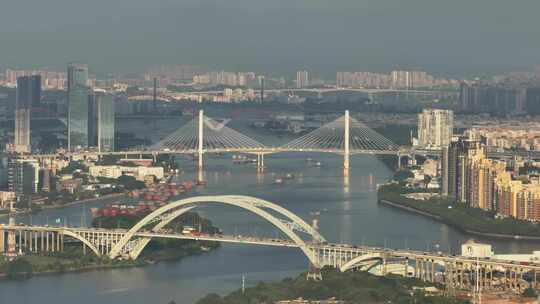中国广东省广州市珠江大型桥梁