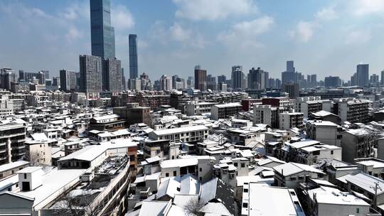 长沙城市大雪纷飞雪景