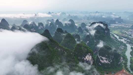 航拍烟雨阳朔遇龙河自然风光