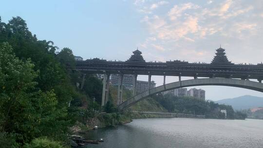 旅游时去广西柳州三江风雨桥旅游拍摄