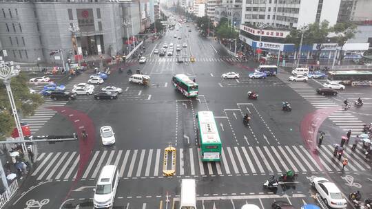 昆明市区十字路口航拍视频素材模板下载