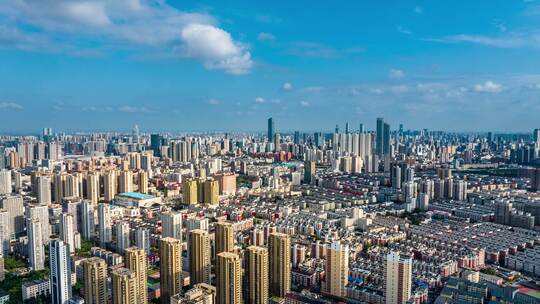 辽宁沈阳城市建筑林立的繁华都市全景