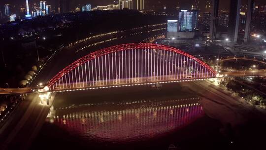 武汉晴川桥夜景片段10俯拍拉远