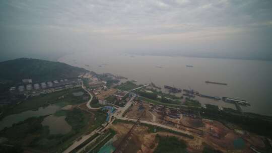 武汉江边流水线工厂航拍