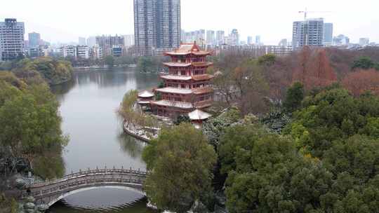 荆州中山公园雪景航拍，荆州沙市下雪素材