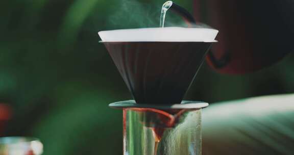 制作黑咖啡 过滤咖啡 咖啡滤纸