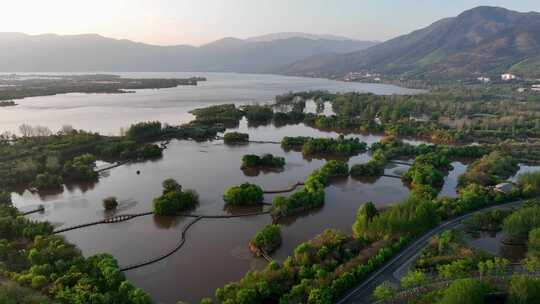 航拍四川大凉山西昌邛海湿地公园风光