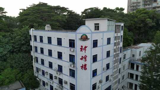 福建农林大学神蜂楼