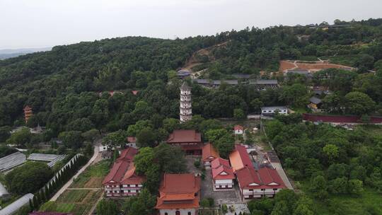 航拍江西庐山东林寺古建筑文化视频素材模板下载