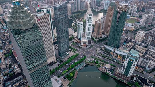 武汉城市建筑建设大道新华路车流航拍延时