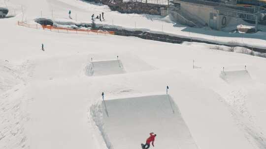 男子，雪，单板滑雪，极限运动