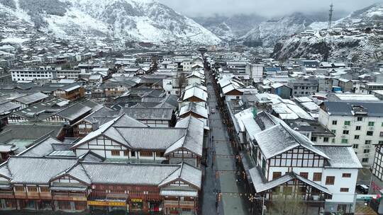 阿坝州松潘古城雪景素材