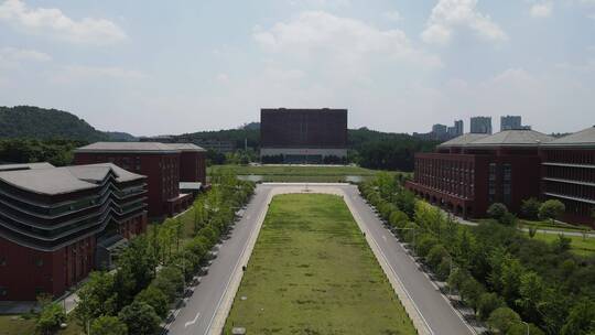 贵州大学花溪校区航拍