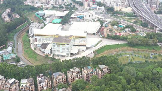 航拍深圳龙华区观澜城市建设及老城区