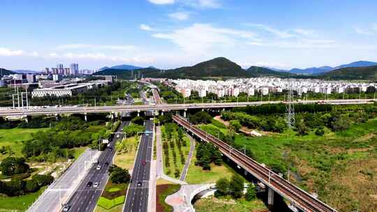 湖泊绿地公园鸟瞰全景